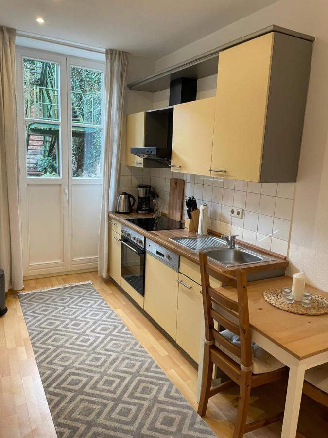 Direkt An Der Schelfkirche Apartment *